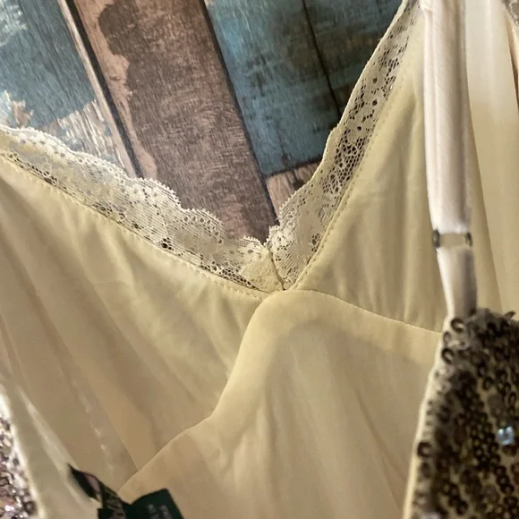 Wild fable silver sequins and lace trim stretchy dress - Picture 16 of 16